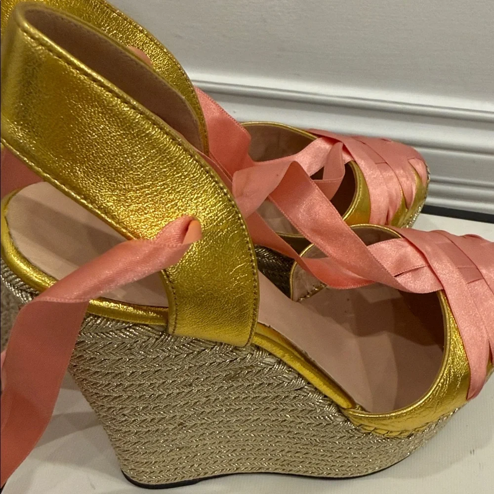 Gucci Gold Espadrille Wedge Sandals Pink Ribbon Tie Platform 37